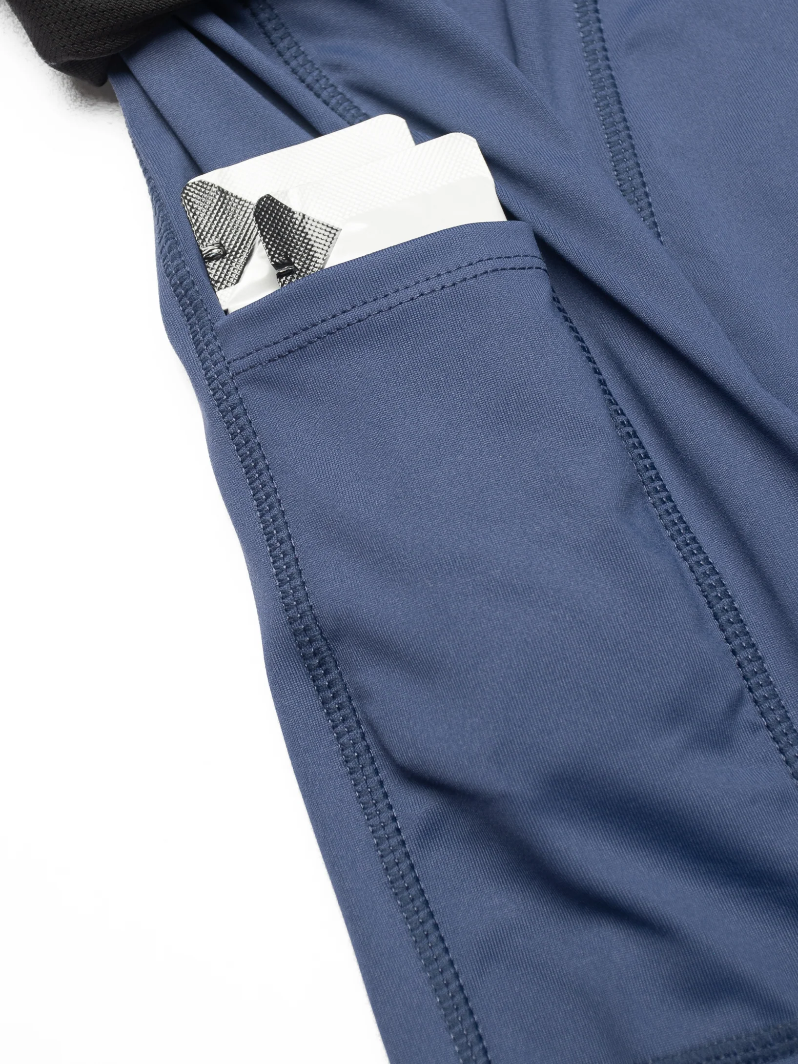 Heartbreak Men's Deerfoot 2-in-1 5" Shorts - Image 18