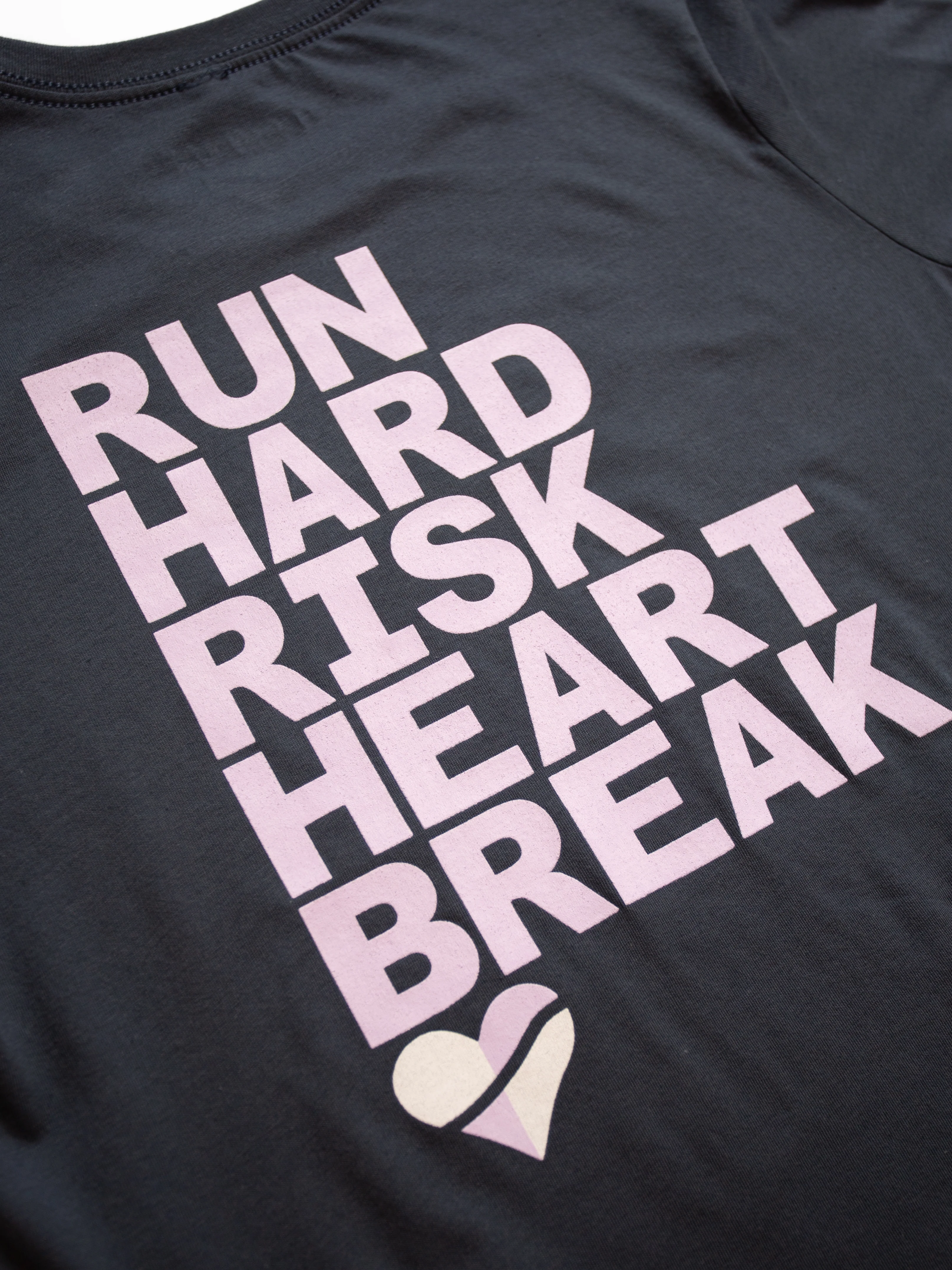 Heartbreak Women's Small Battleshield Heart Logo Tee - Image 8