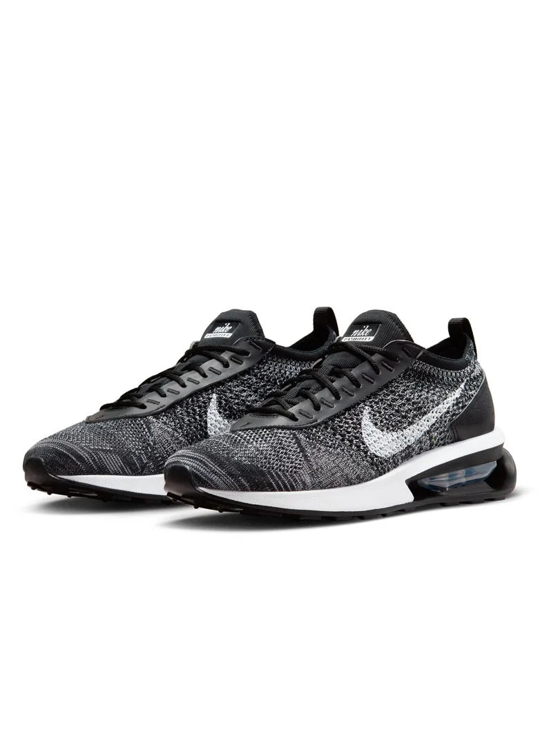 Nike Air Max Flyknit Racer - Image 9