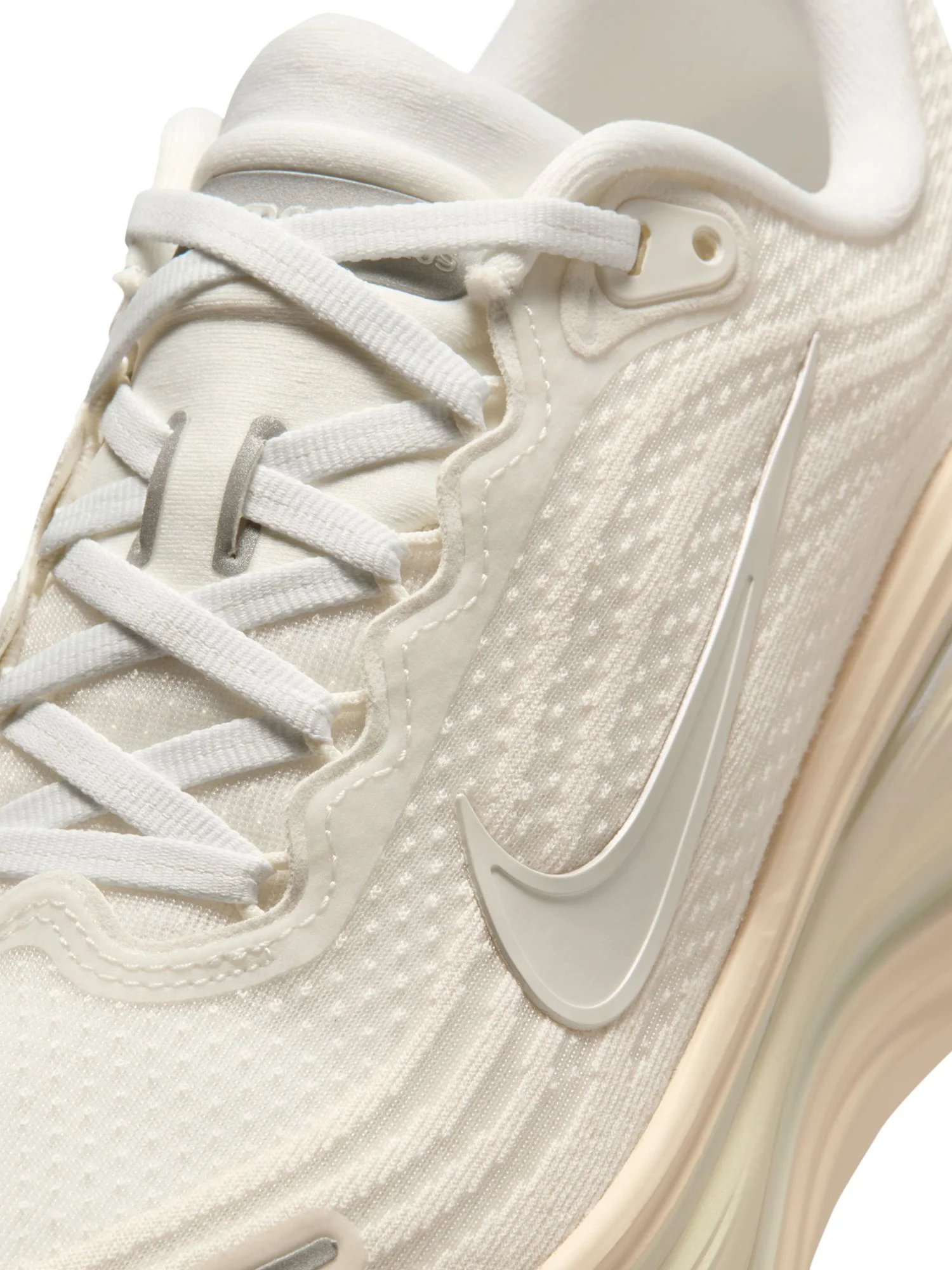 Nike Air Zoom Vomero Plus Women's Shoes - Image 79