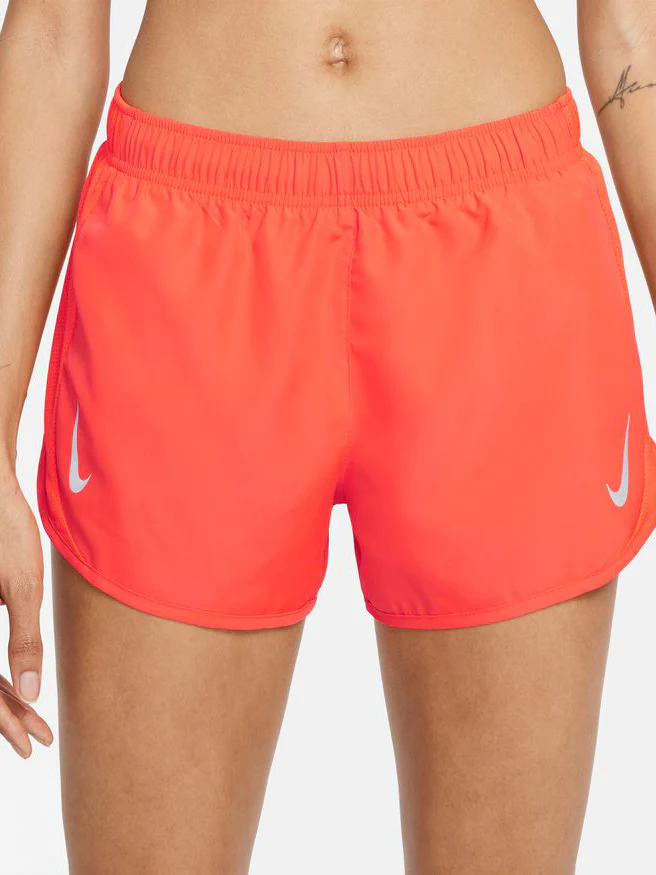 Nike Women's Dri-FIT Tempo Race Shorts - Image 17