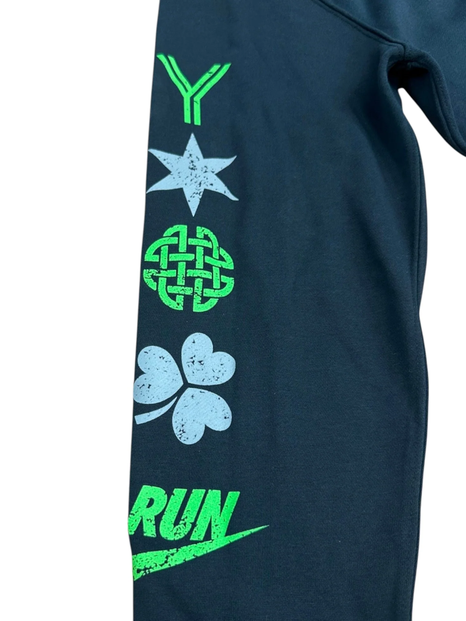 Nike Men's Bank of America Shamrock Shuffle Club Fleece Hoodie - Image 4