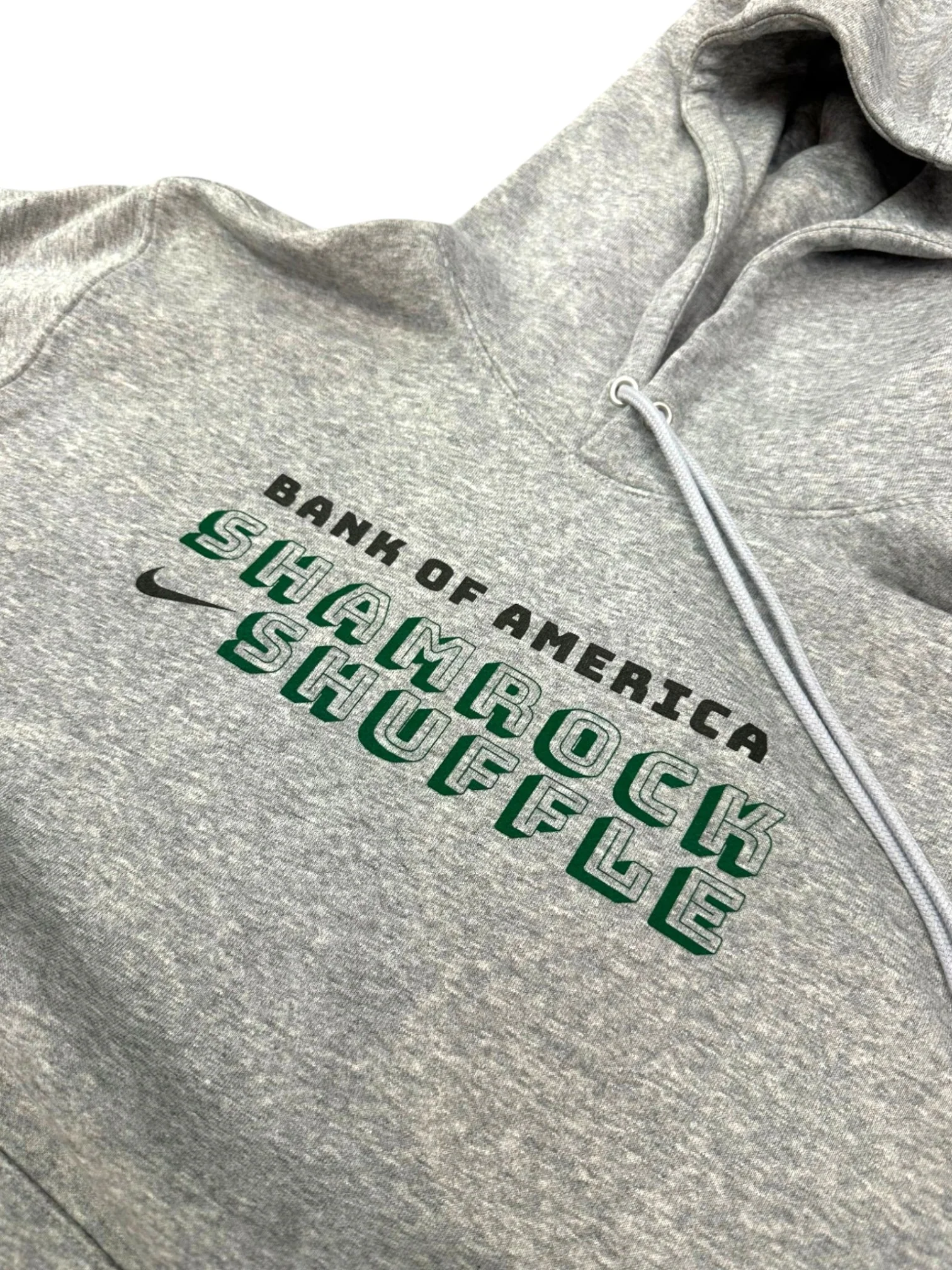 Nike Men's Bank of America Shamrock Shuffle Club Fleece Hoodie - Image 8