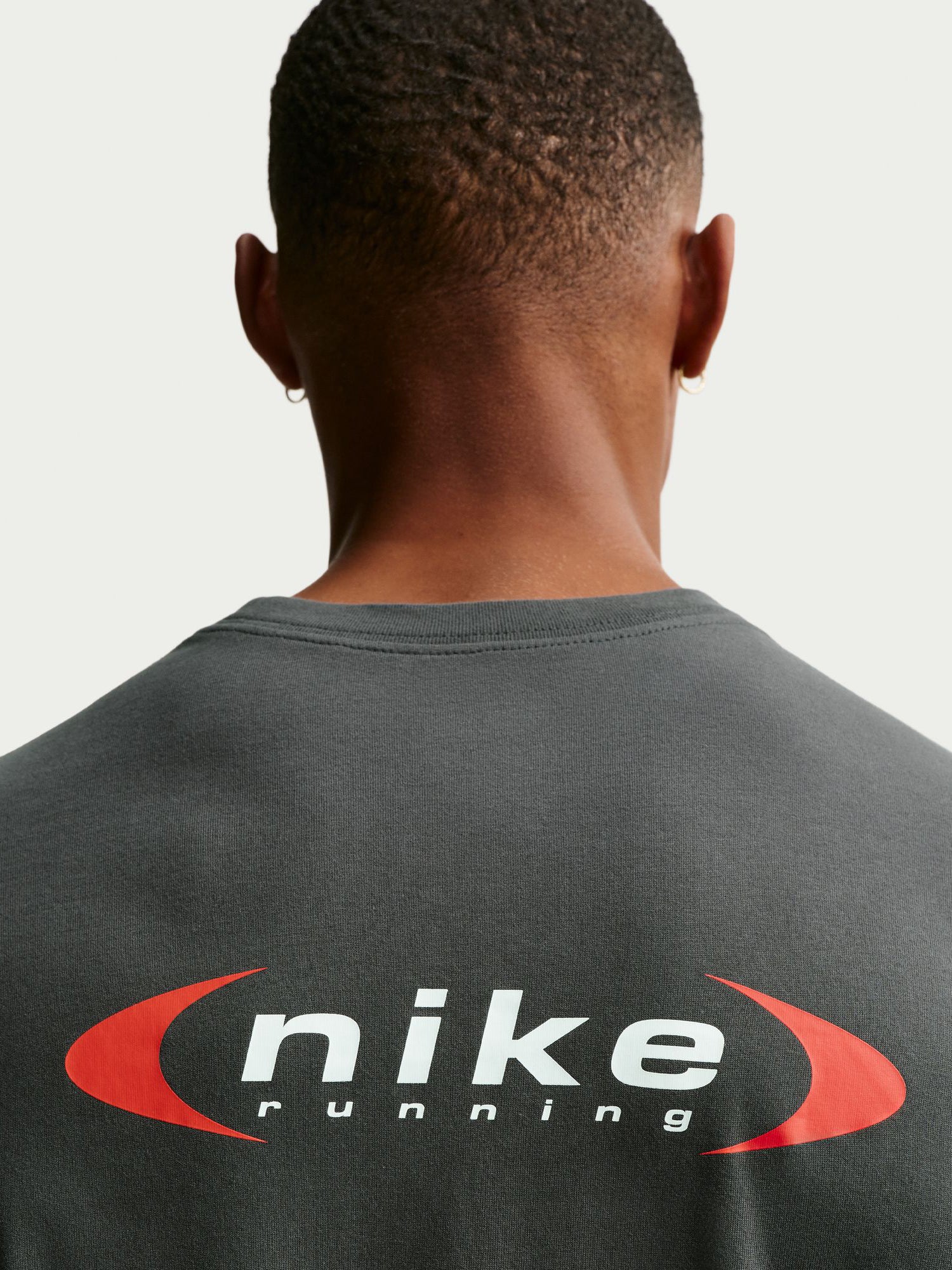 Nike Men's Retro Dri-FIT Running T-Shirt - Image 3