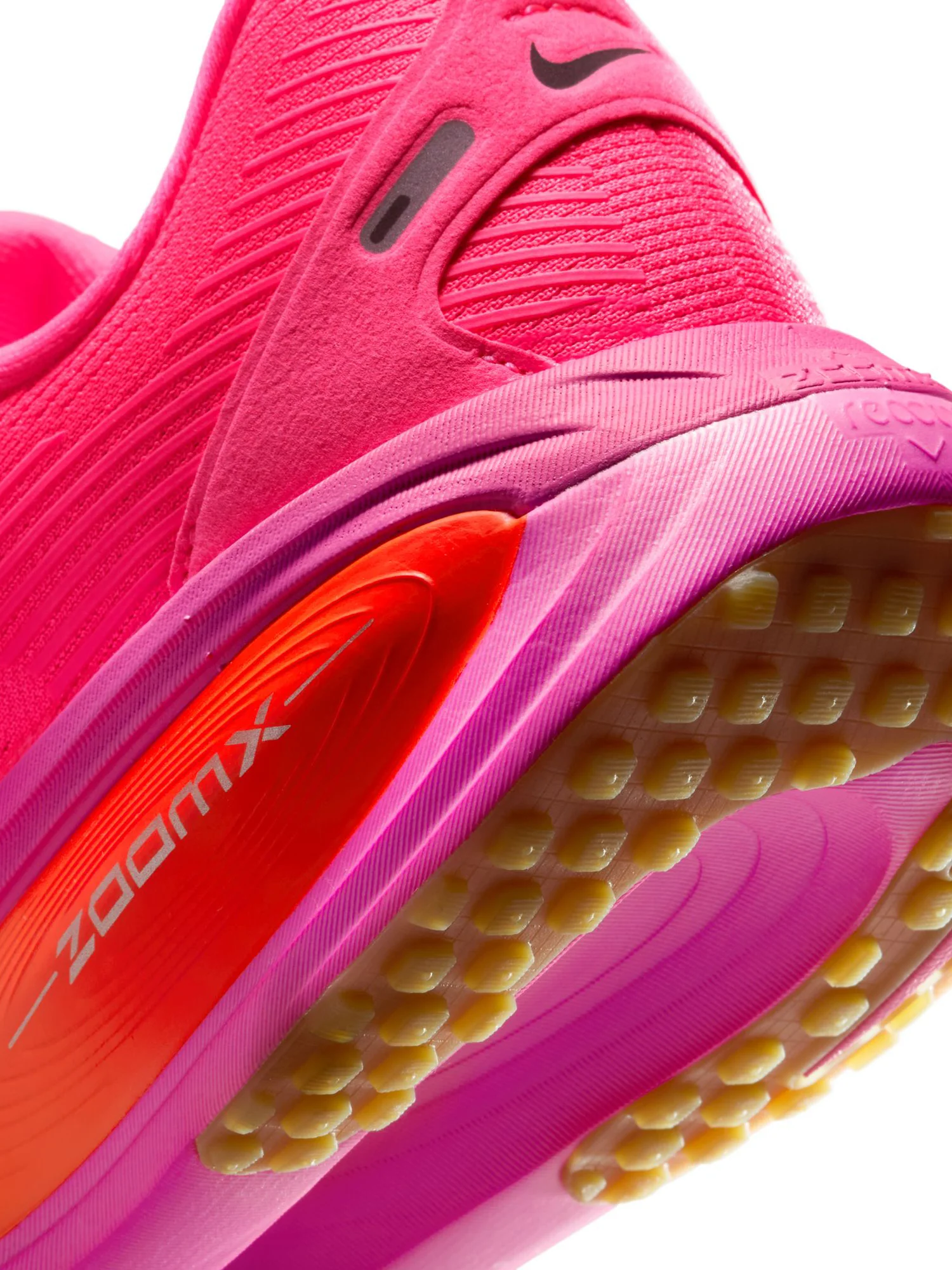 Nike Vomero 18 Women's Shoe - Image 51