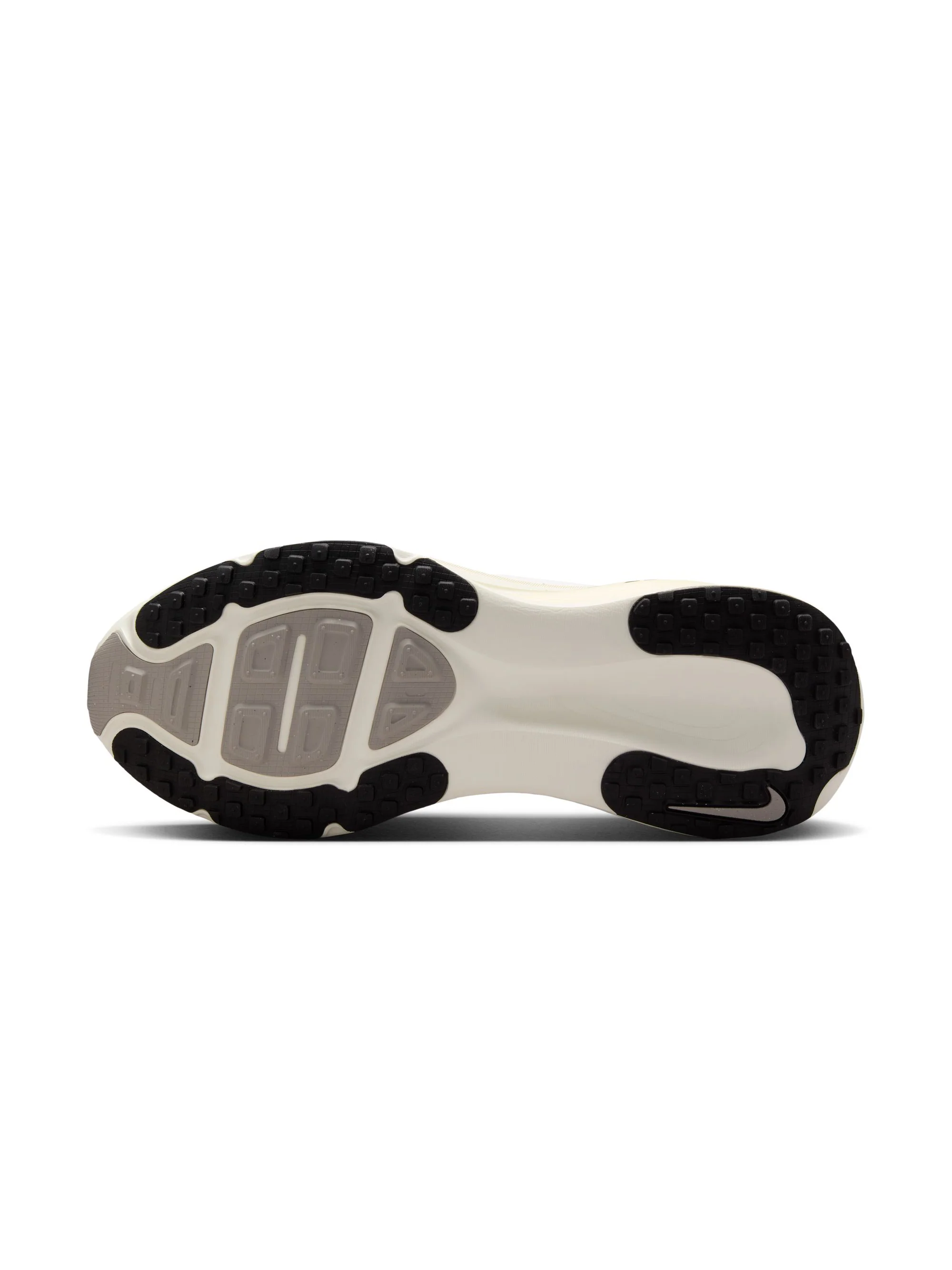 Nike Vomero 18 Women's Shoe - Image 69