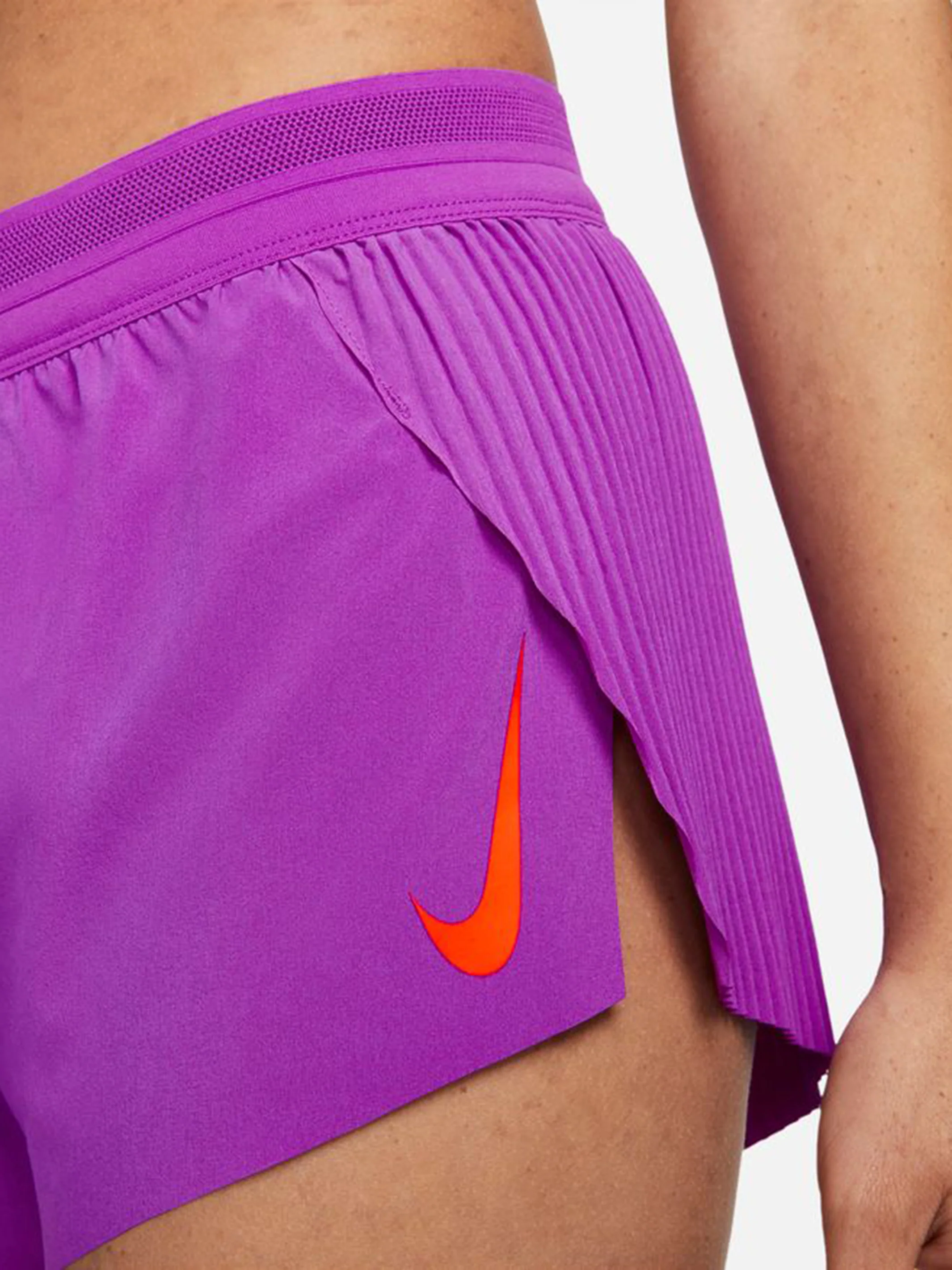 Nike Women's Aeroswift Running Shorts - Image 18
