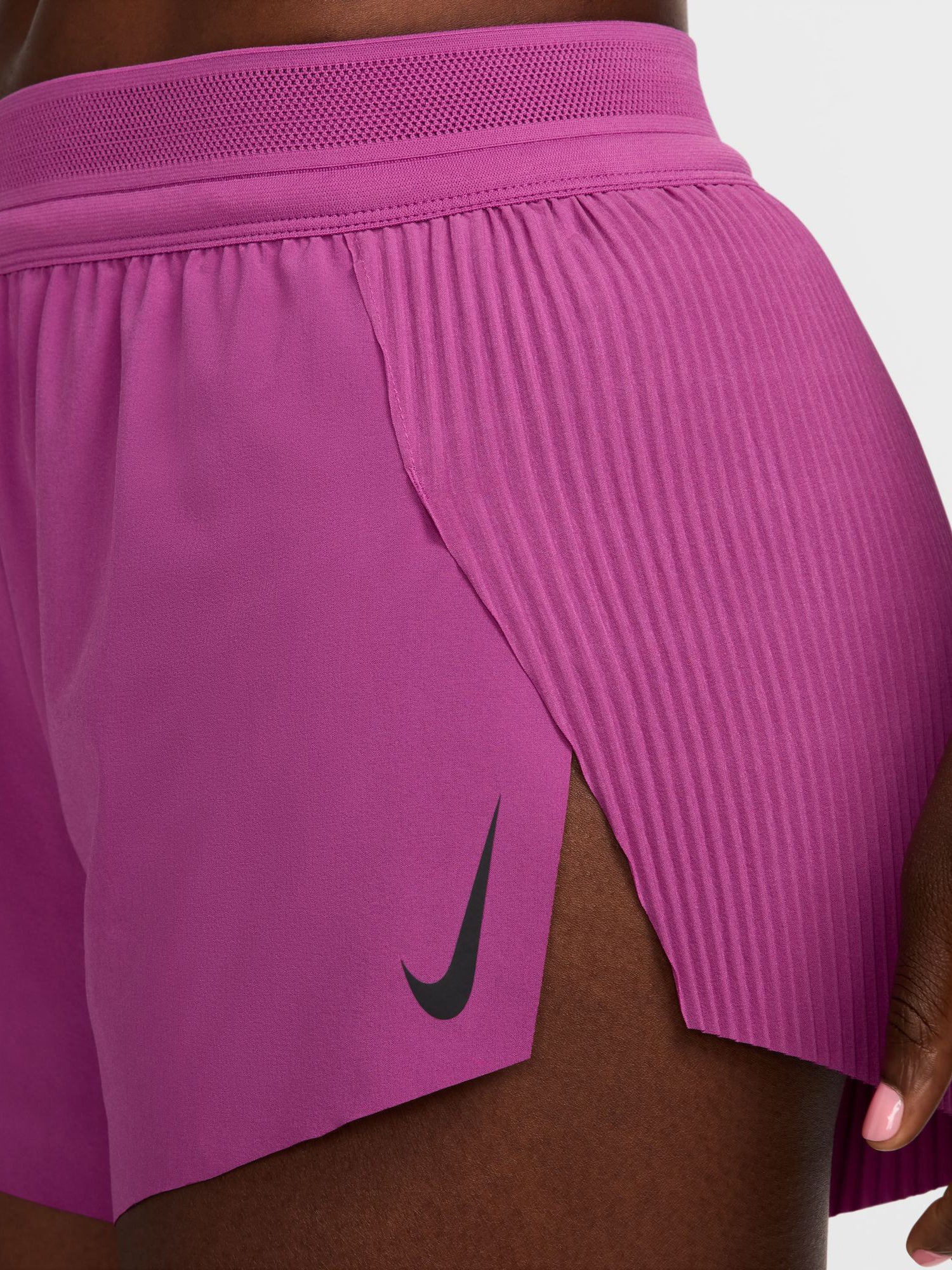 Nike Women's Aeroswift Running Shorts - Image 24