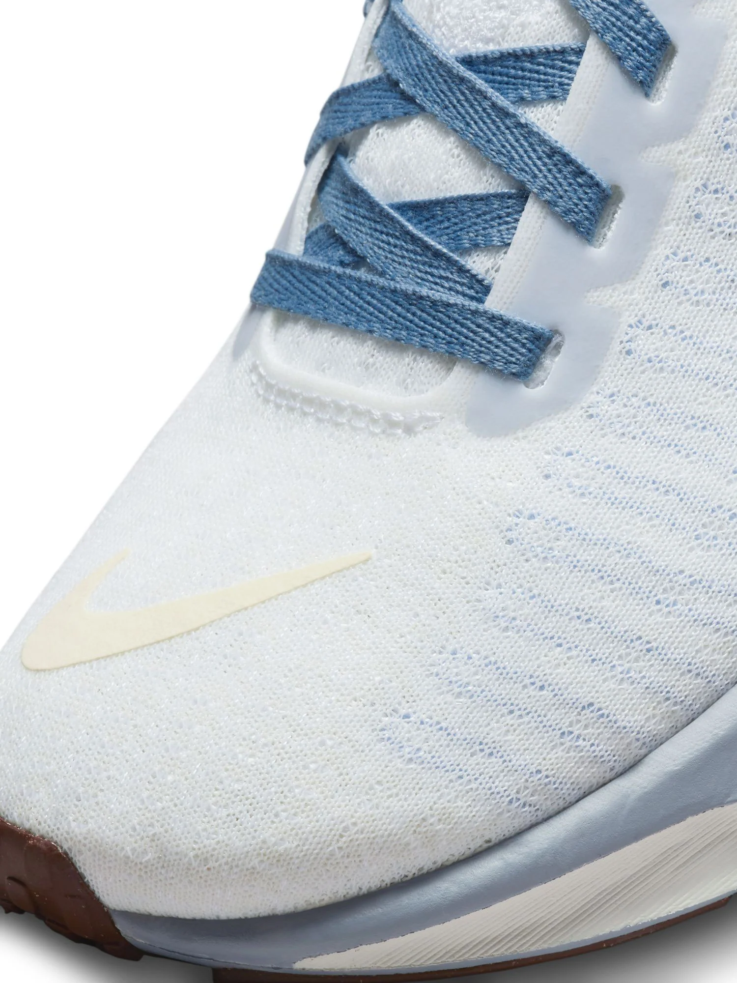 Nike ZoomX Invincible Run Flyknit 3 Women's Shoes - Image 20