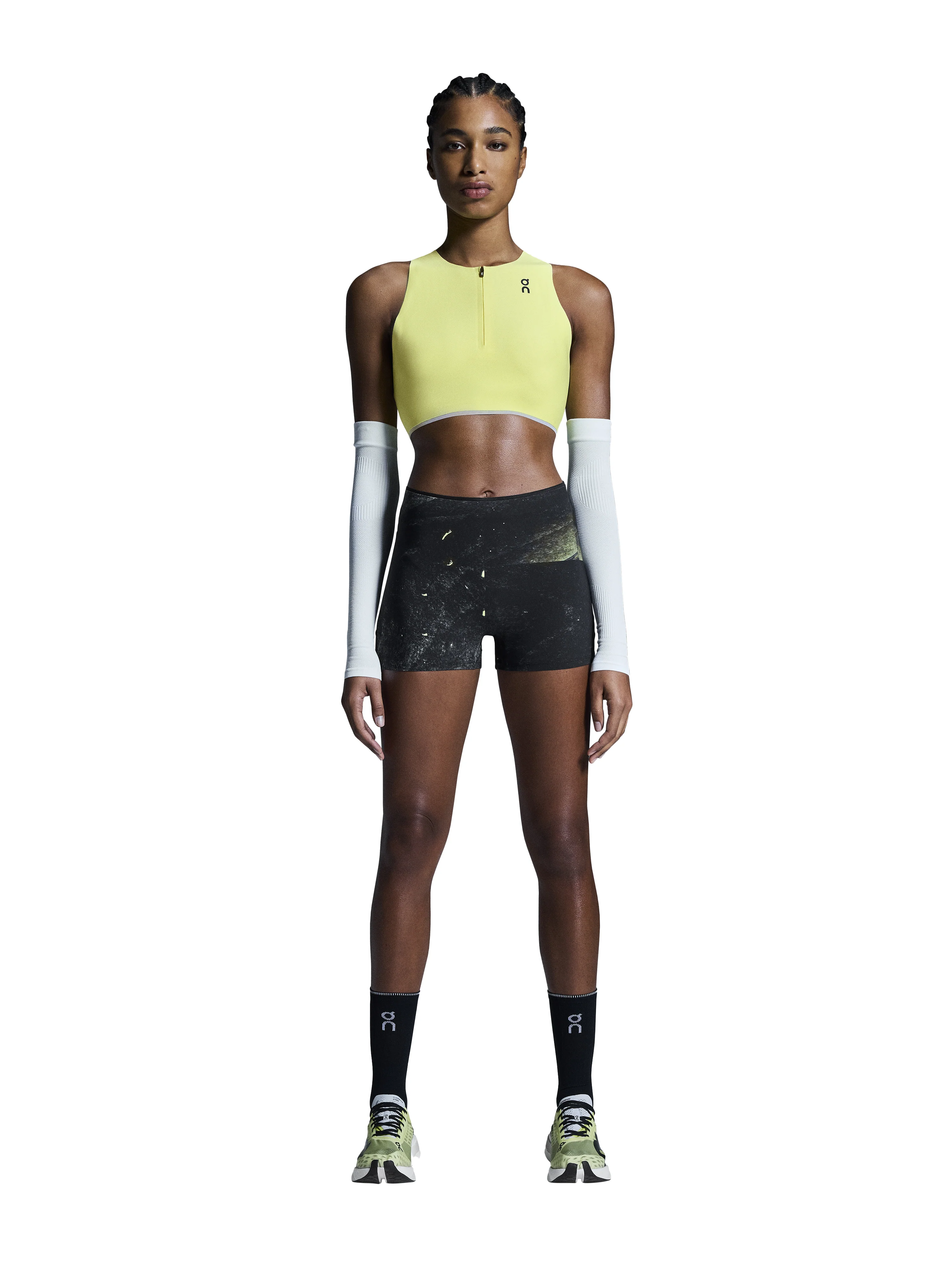 On Women's Race Crop 3 - Image 3